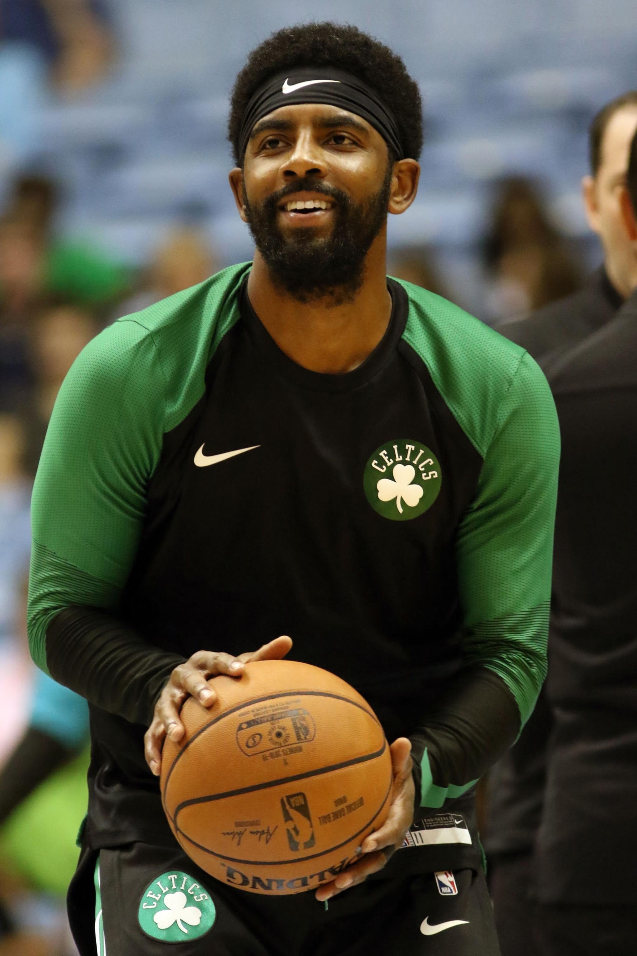 记者：谢什科表达了加盟曼联的愿望，但需更多时间做最终决定（记者：谢什科有意加盟曼联，最终决定仍需时间）