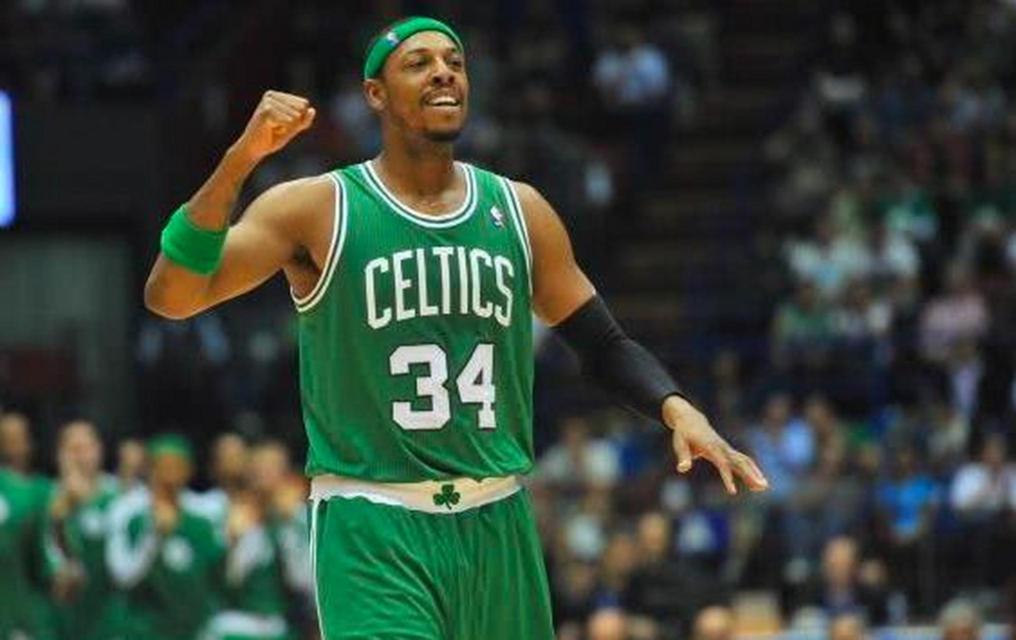 武汉女足1-1纳萨夫女足，唐涵造乌龙，马君失点，奥乌苏失空门（武汉女足1比1战平纳萨夫女足：唐涵逼出乌龙，马君点球失手，奥乌苏空门错失良机）