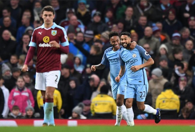 足球转会市场最新签约及趋势分析（足坛转会风向：最新签约动态与市场趋势）