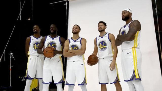 记者：苏亚雷斯决定与迈阿密国际续约一年（记者称苏亚雷斯将与迈阿密国际再续一年）