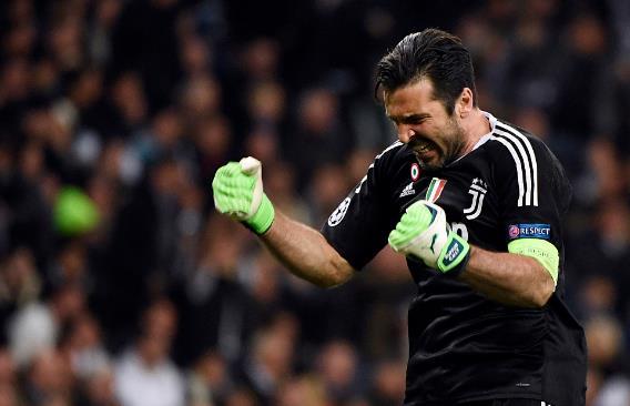 贝恩&卡特半场合计12中2，魔术主场落后背靠背马刺的9分（贝恩卡特半场合计12投仅2中，魔术主场落后背靠背马刺9分）